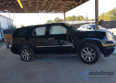 2010 GMC Yukon Denali из США, поврежденный, VIN 1GKUCEEFXAR231671